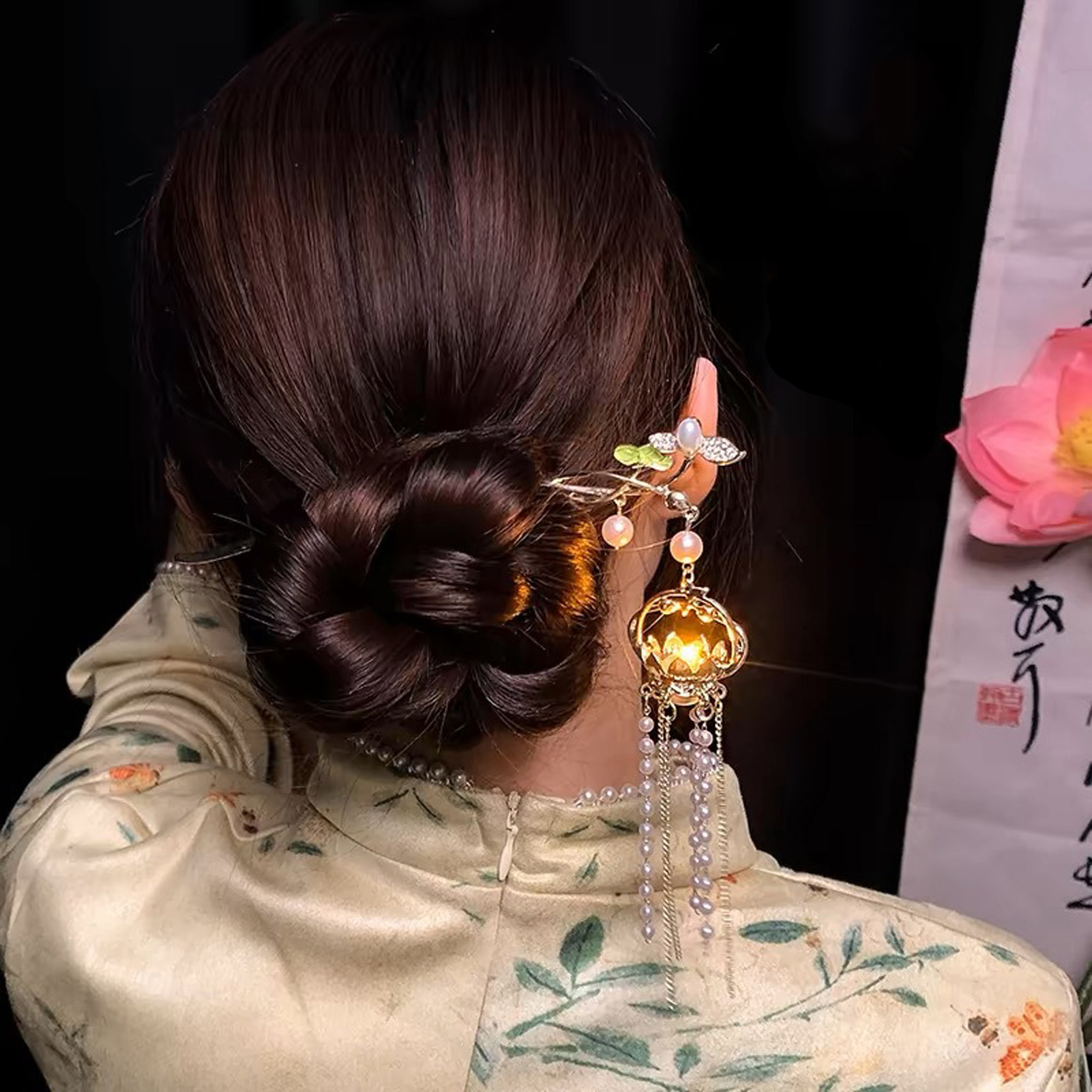 発光花ヘアピン絶妙な蓮の花のタッセルヘアスティックエレガント - Art Craft Shop のレビューと価格