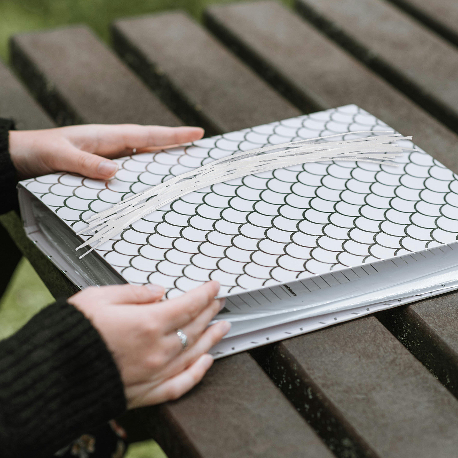 20個入り ブックバインディング用接着テープ ストリップキッ - Bookbinding Supply Kit のレビューと価格