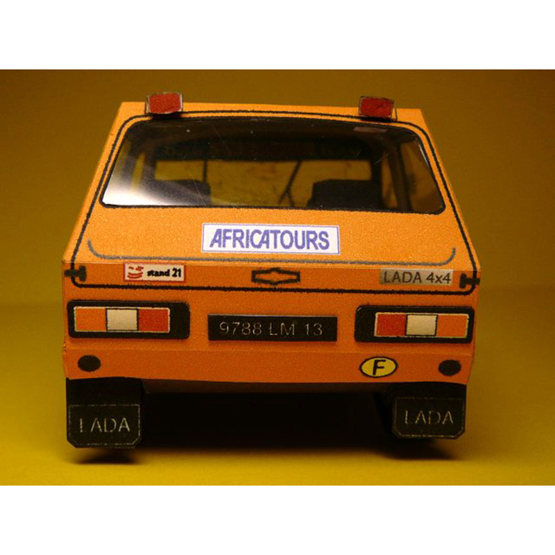 Lada niva 1985 1:32ダカール-ラリーレーシ - Art Craft Cardboard のレビューと価格