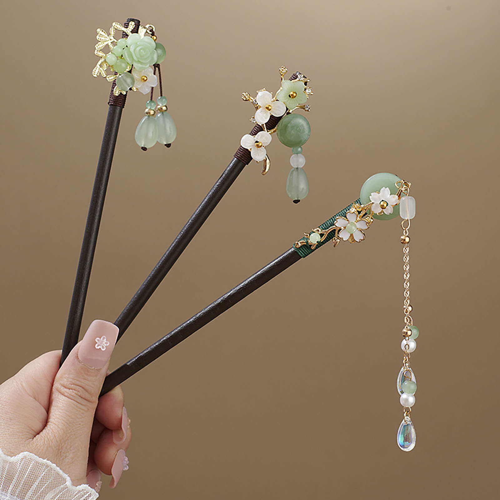 中国風の花のタッセルヘアピンヴィンテージ木製花柄パールヘアス - Art Craft Shop のレビューと価格