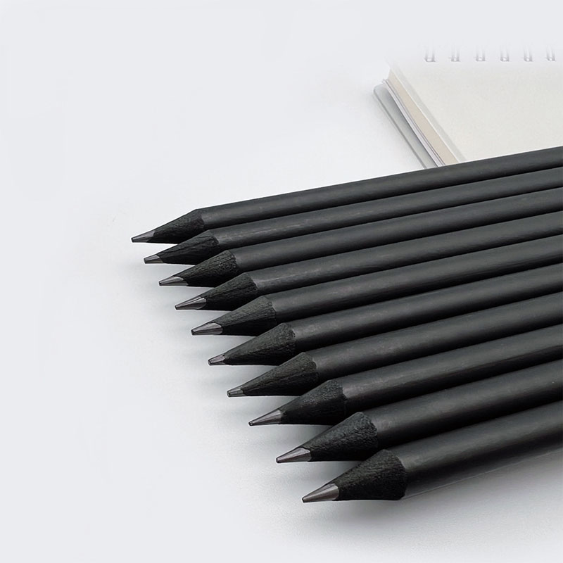 プロ仕様の木製ではない木炭鉛筆3本セット ソフト/ミディアム - Sketching Charcoal Set のレビューと価格